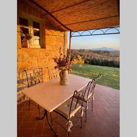 La Casina Della Quercia, Your Tuscan Oak Tree House *